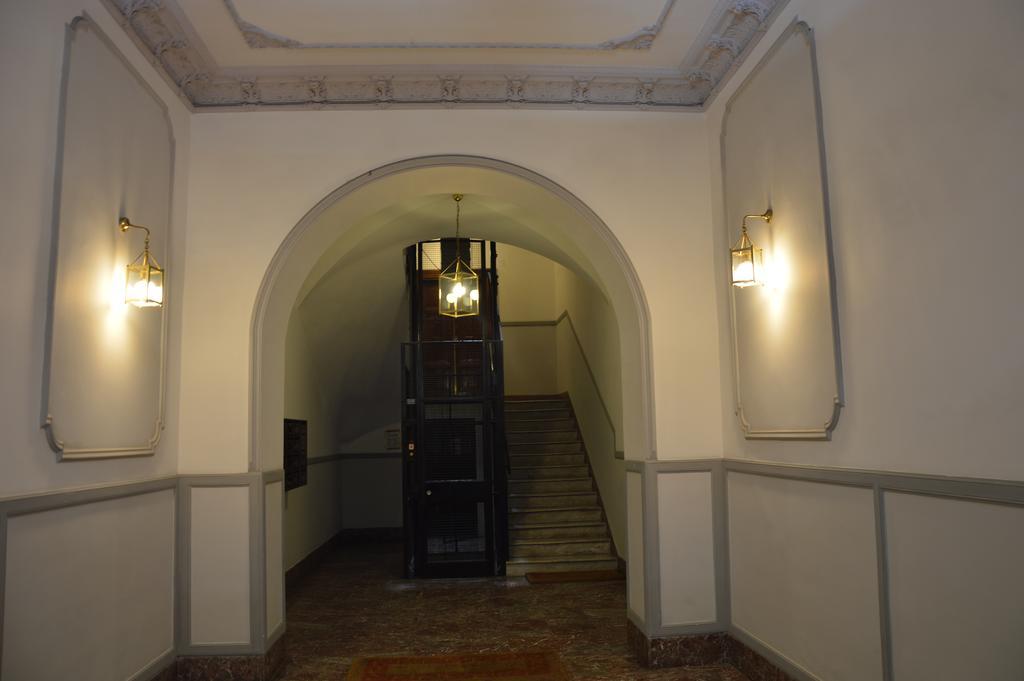 Luxury Apartment In Rattazzi Рим Экстерьер фото