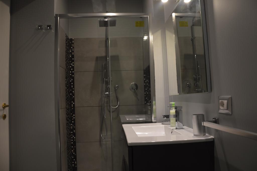 Luxury Apartment In Rattazzi Рим Экстерьер фото