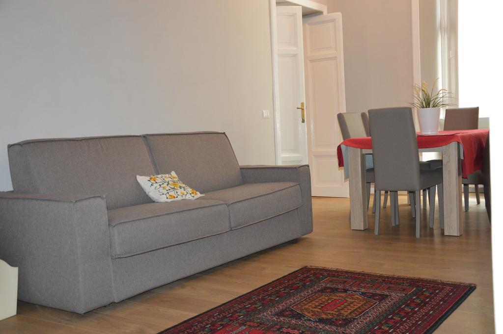 Luxury Apartment In Rattazzi Рим Экстерьер фото